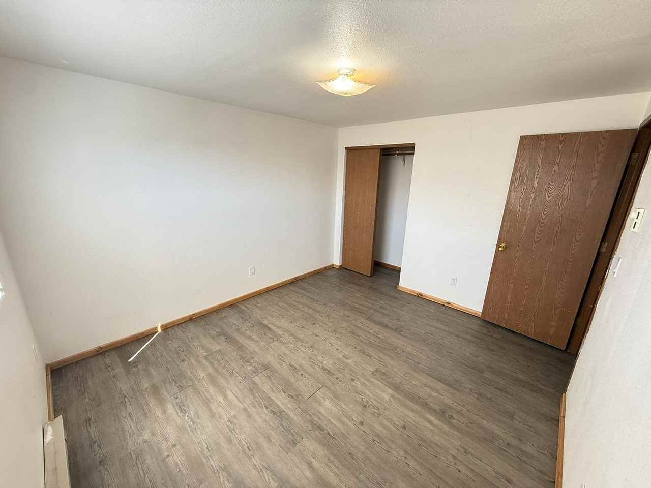 201 -203 Oak St - Photo 6 of 13