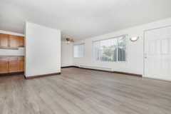 Crystal Manor Apartments in SeaTac, WA - Photo 1 of 1