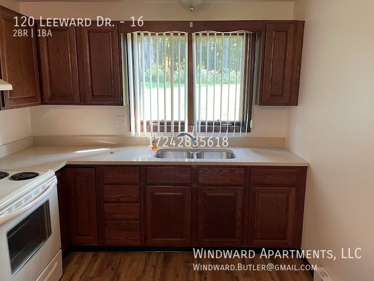 120 Leeward Dr #16 - Photo 2 of 14
