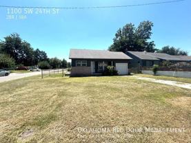 1100 Sw 24th St - Photo 1 of 1