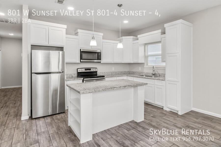 801 W Sunset Valley St #4 - Photo 4 of 15