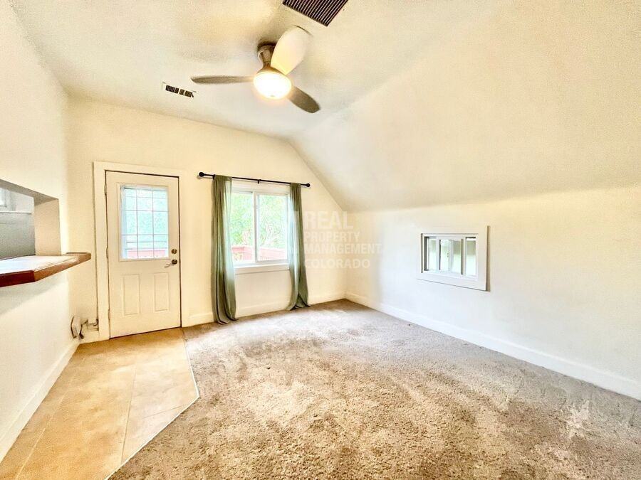 614 W 1st Ave #2 - Photo 2 of 10