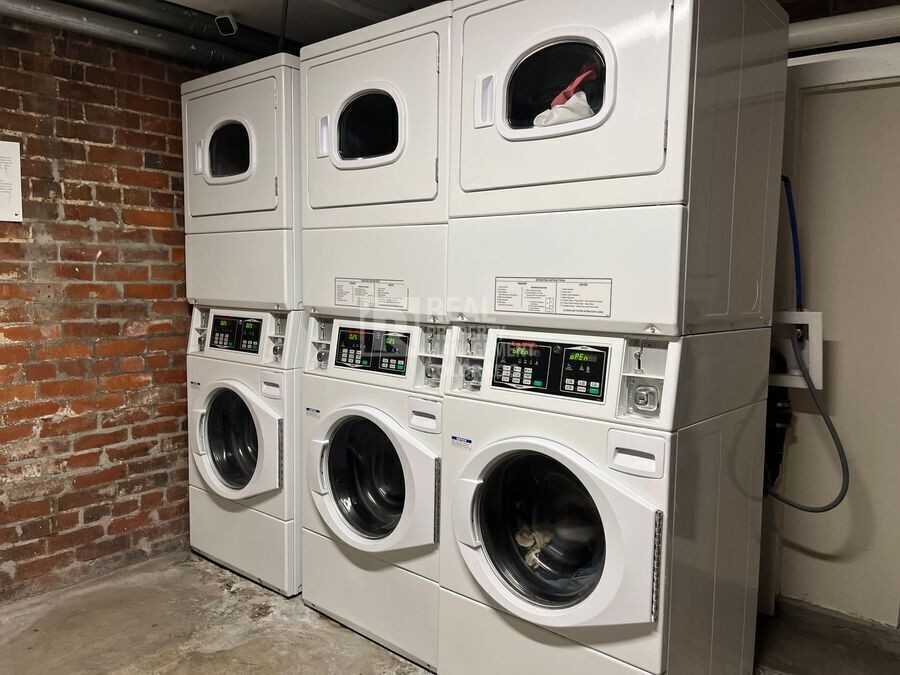1729 N Pennsylvania St #202 - Photo 5 of 6