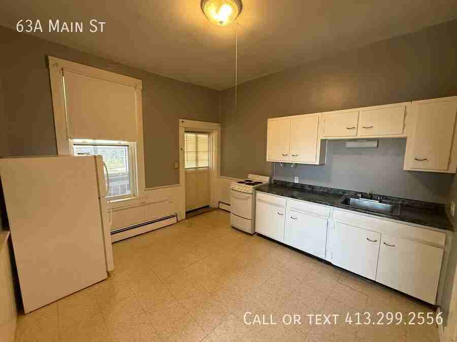 63A Main St - Photo 5 of 16