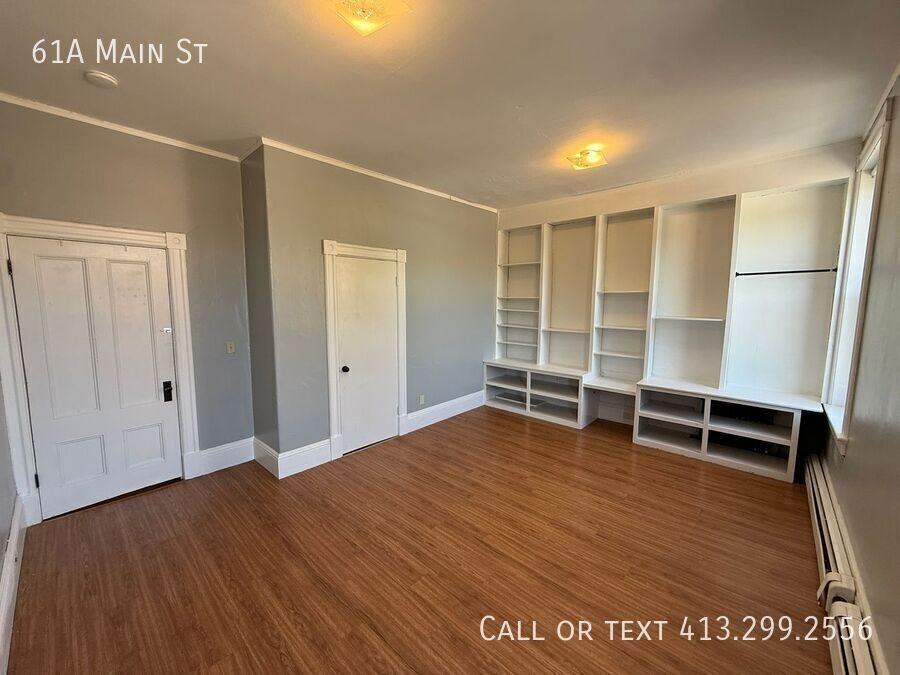 61A Main St - Photo 3 of 18