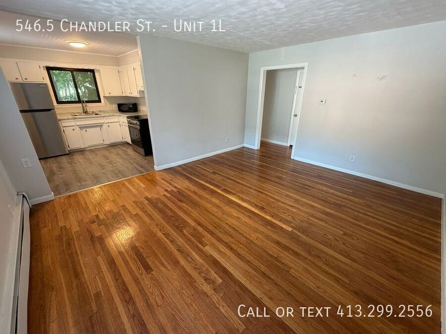 Chandler St #1L - Photo 4 of 19
