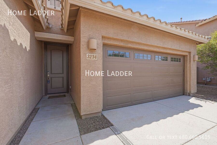 3234 E Dogwood Pl - Photo 3 of 43