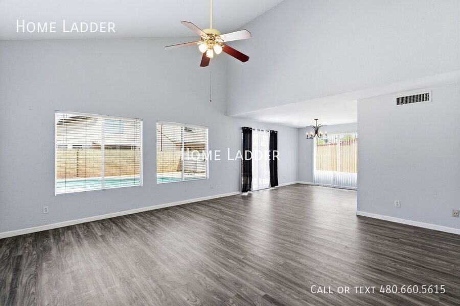 7610 W Ironwood Dr - Photo 4 of 31