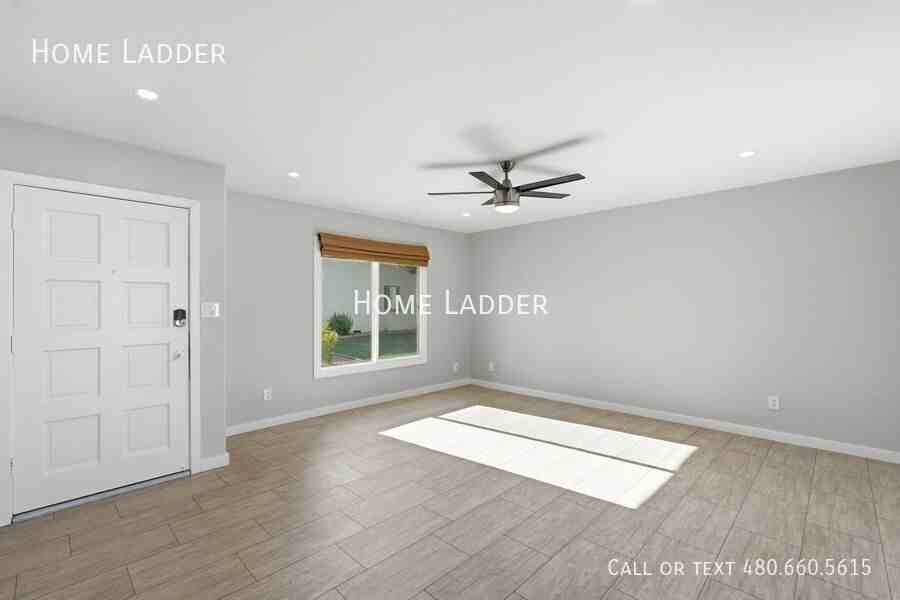 5849 N 81st St - Photo 2 of 25