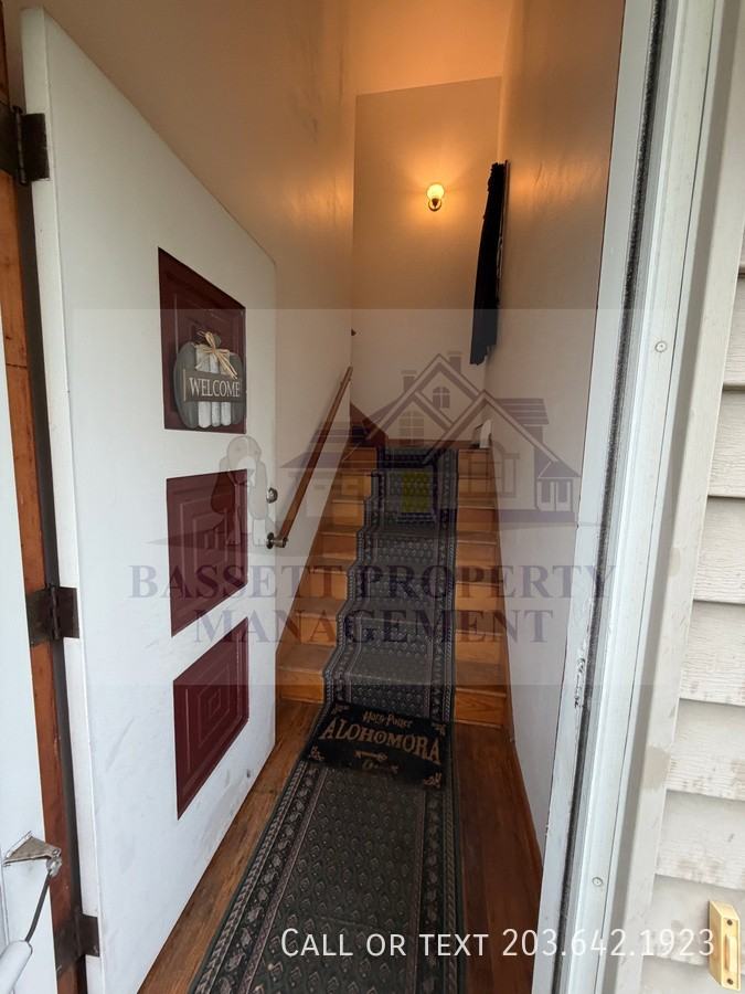 33 Beacon St #2ndFL - Photo 2 of 16
