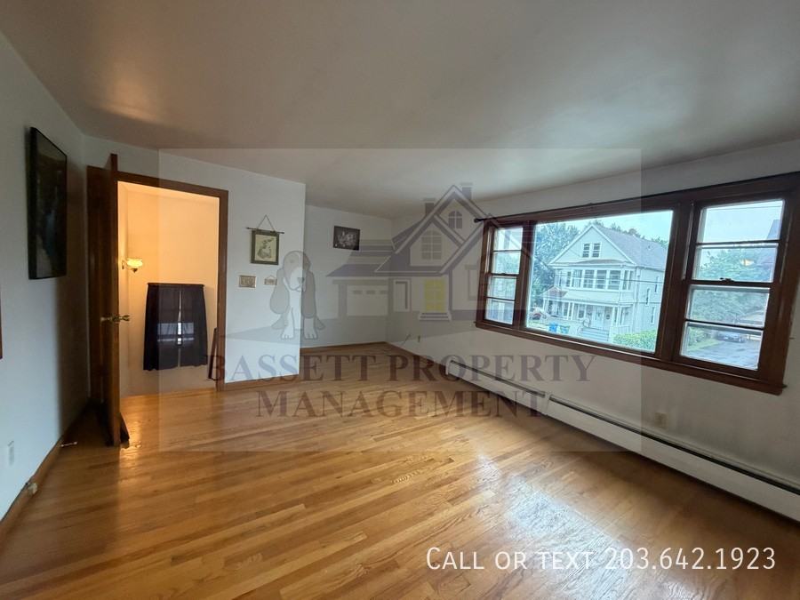 33 Beacon St #2ndFL - Photo 5 of 16