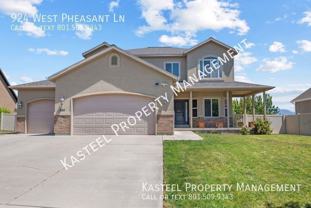 924 W Pheasant Ln - Photo 1 of 1