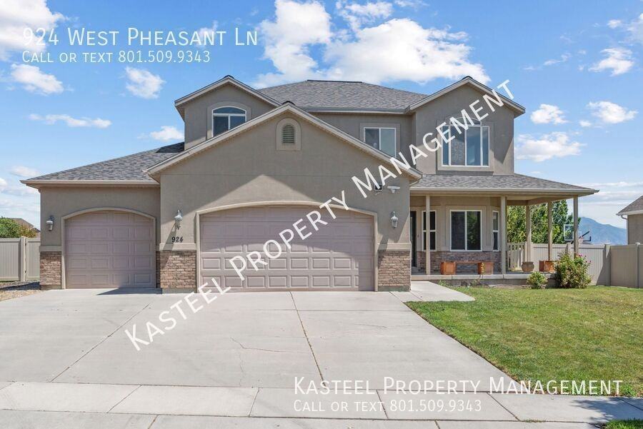 924 W Pheasant Ln - Photo 2 of 38