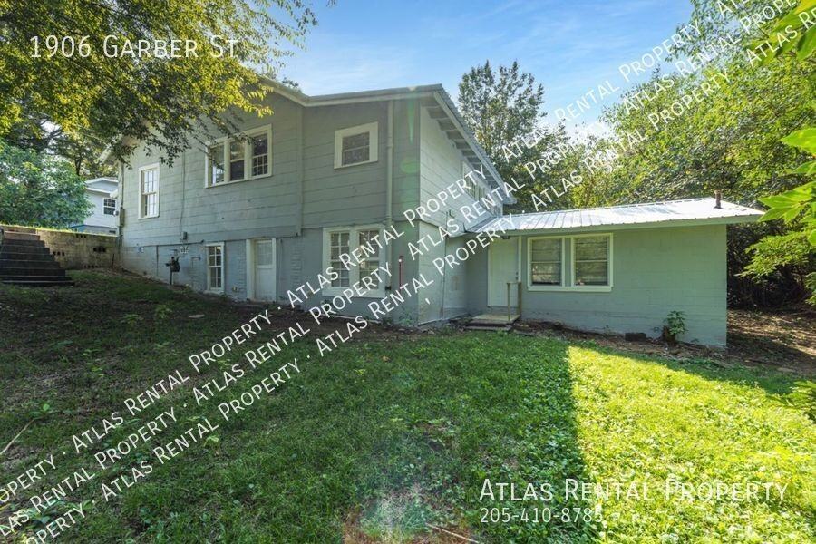 1906 Garber St - Photo 3 of 21