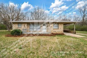 featured image of 223 Pine St Sw
