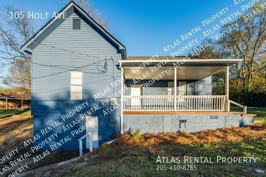 105 Holt Ave - Photo 3 of 39
