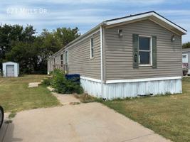 featured image of 623 Mills Dr