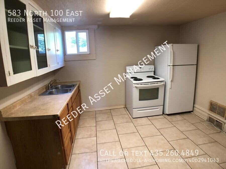 583 N 100 E - Photo 3 of 12