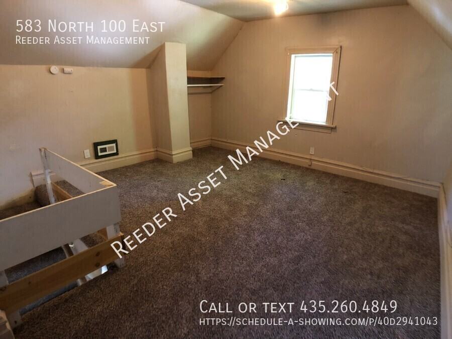 583 N 100 E - Photo 4 of 12