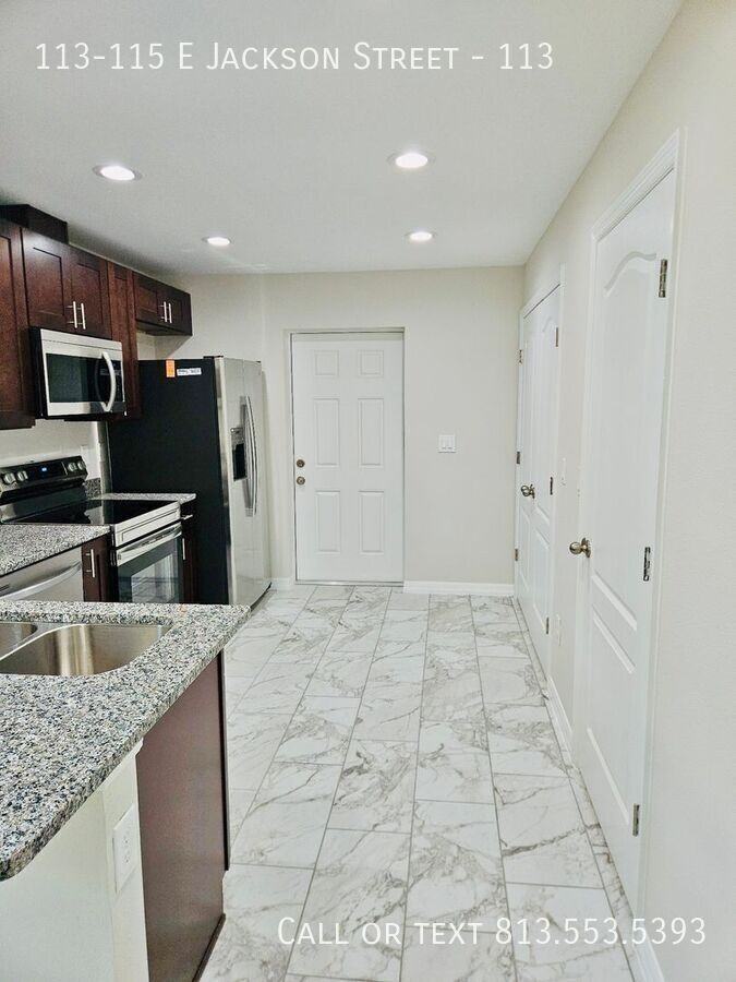 113 E Jackson St #113 - Photo 5 of 25