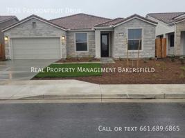 featured image of 7526 Passionfruit Dr