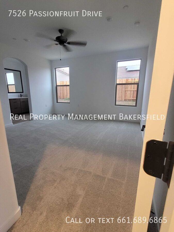 7526 Passionfruit Dr - Photo 2 of 20