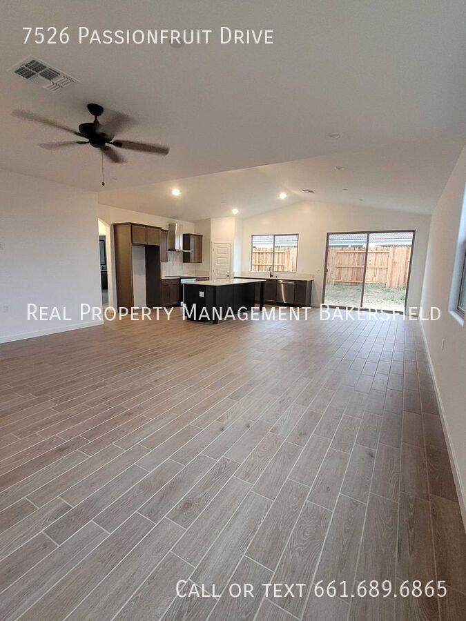 7526 Passionfruit Dr - Photo 3 of 20