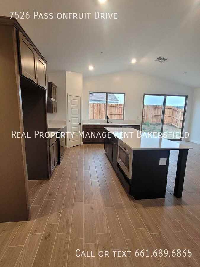 7526 Passionfruit Dr - Photo 6 of 20
