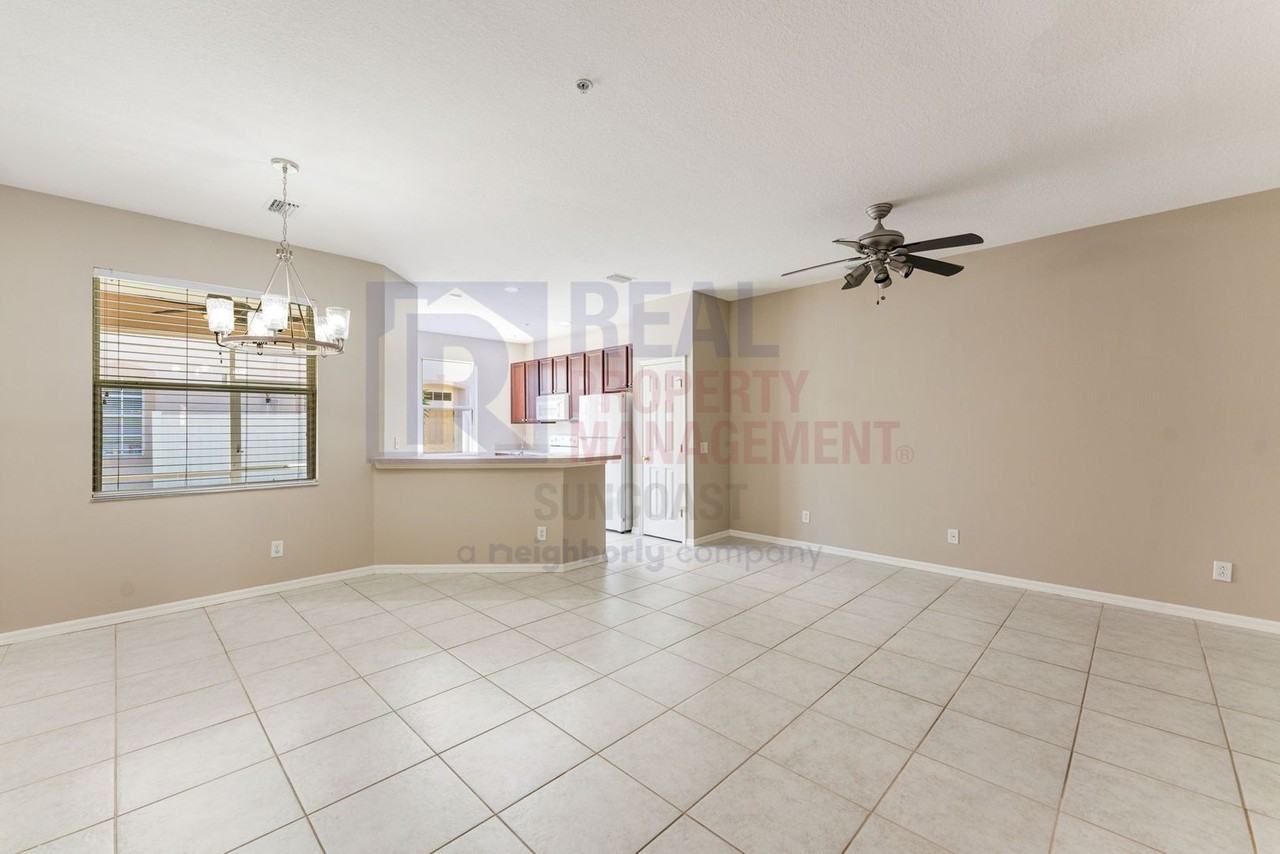 3804 Virga Blvd - Photo 7 of 37