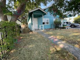 722 E 7th St - Photo 1 of 1