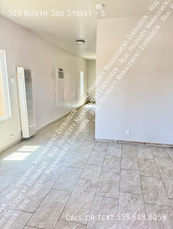309 N 3rd St #5 - Photo 2 of 6