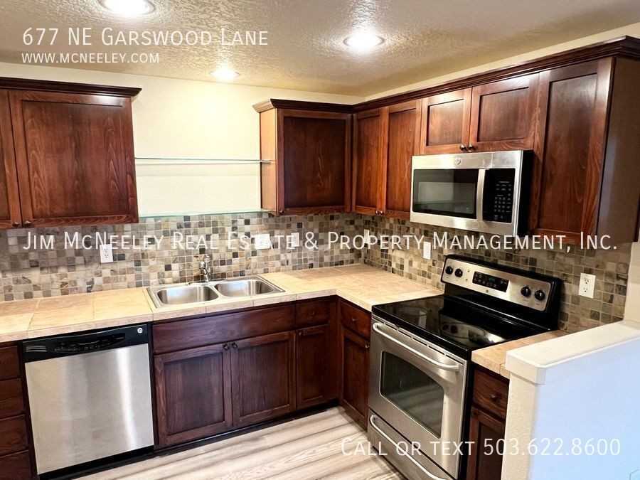 677 Ne Garswood Ln - Photo 6 of 21