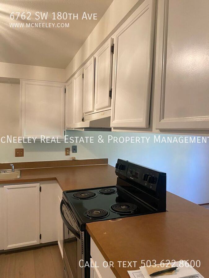6762 Sw 180th Ave - Photo 5 of 22