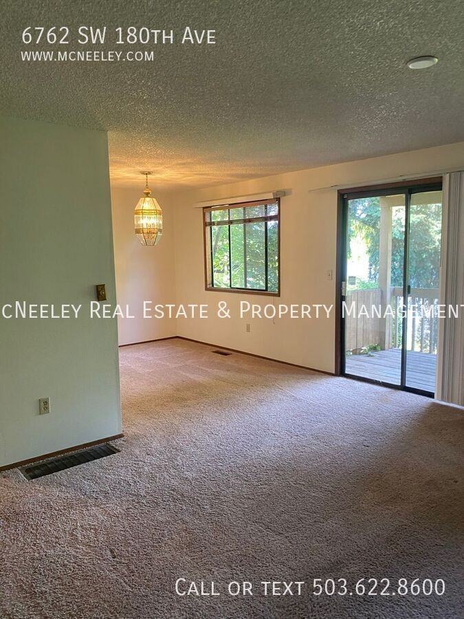 6762 Sw 180th Ave - Photo 6 of 22