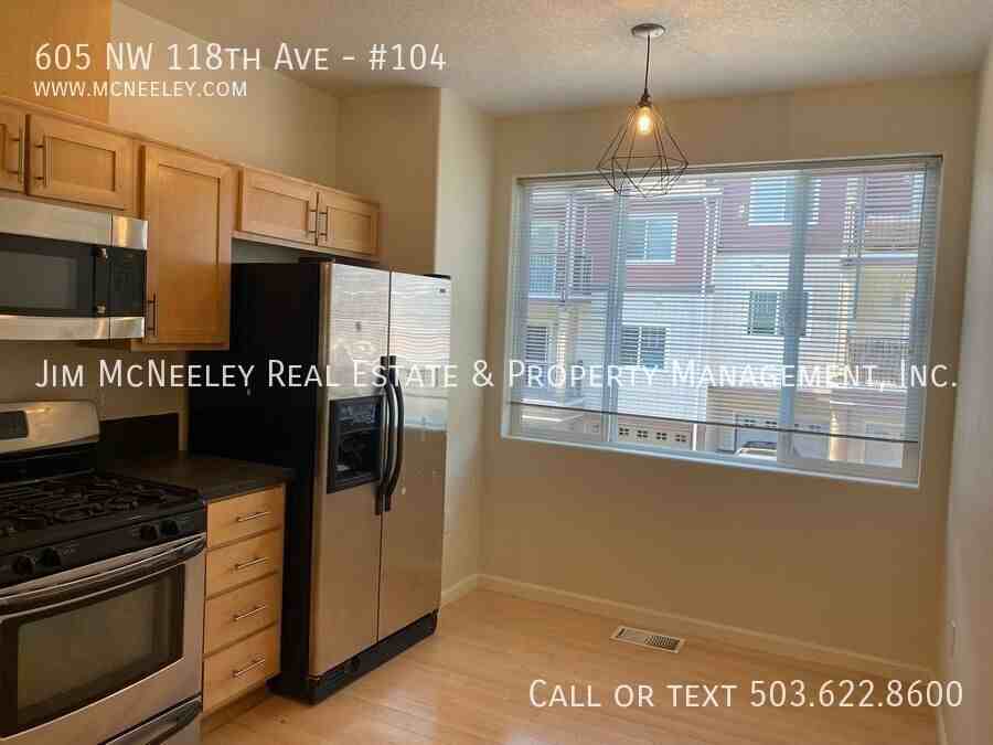 605 Nw 118th Ave #104 - Photo 4 of 13