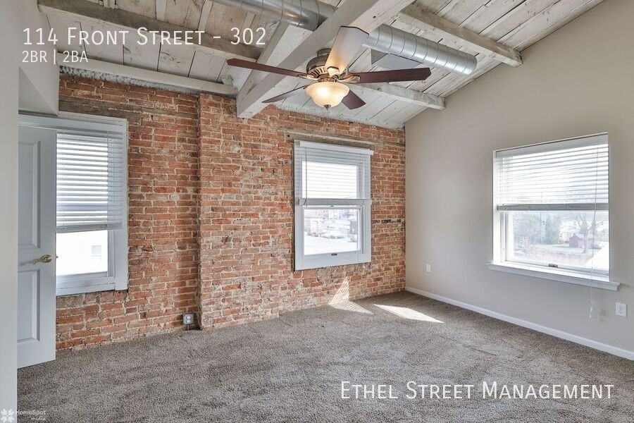 114 Front St #302 - Photo 5 of 26