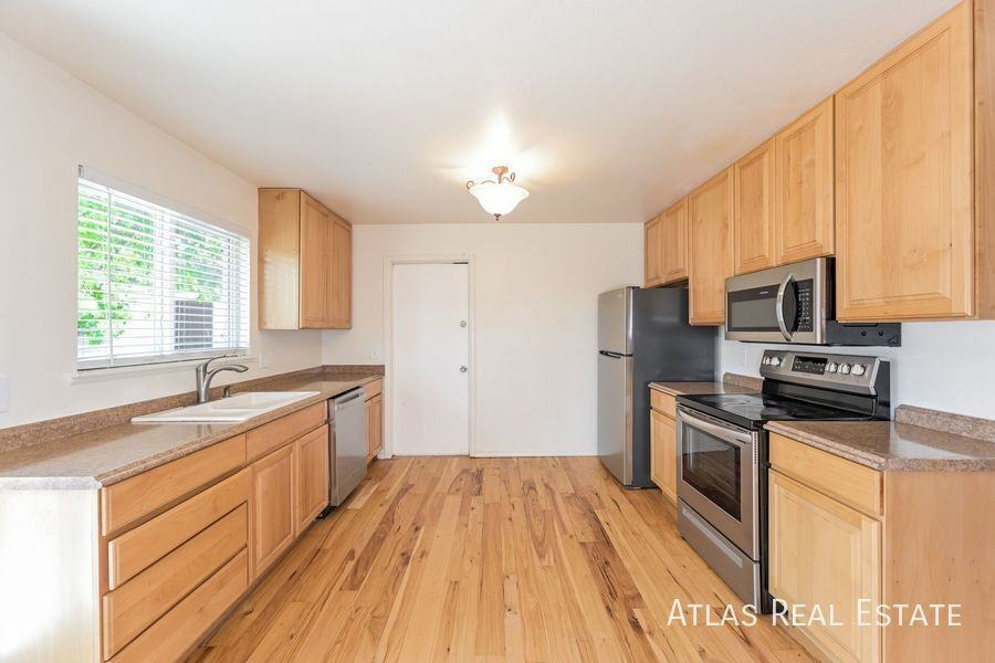 16590 E Baltic Pl - Photo 6 of 23