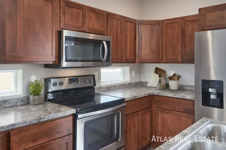 6720 Faith Dr #C - Photo 7 of 50