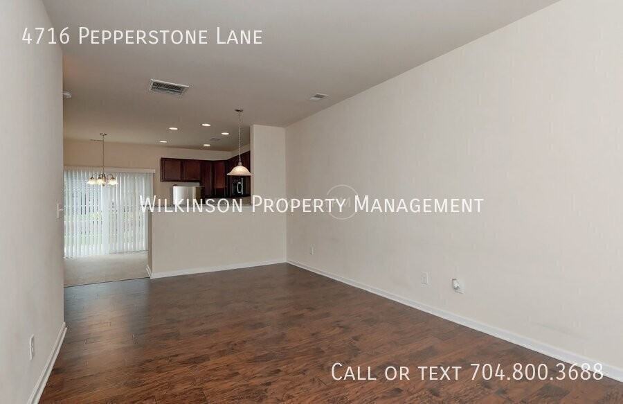 4716 Pepperstone Ln - Photo 5 of 28