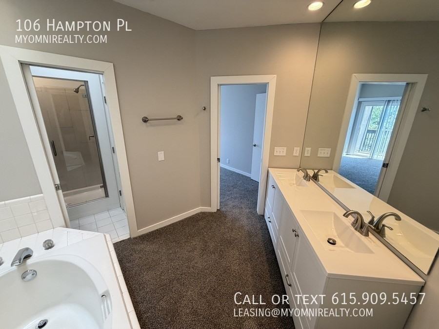 106 Hampton Pl - Photo 5 of 29