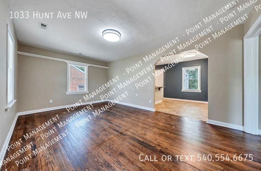 1033 Hunt Ave Nw - Photo 6 of 7