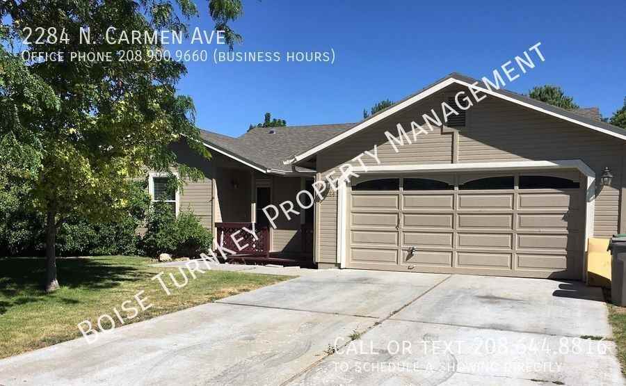 2284 N Carmen Ave - Photo 3 of 37