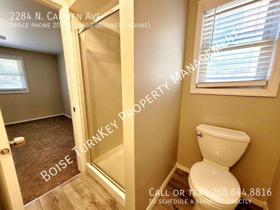 2284 N Carmen Ave - Photo 6 of 37