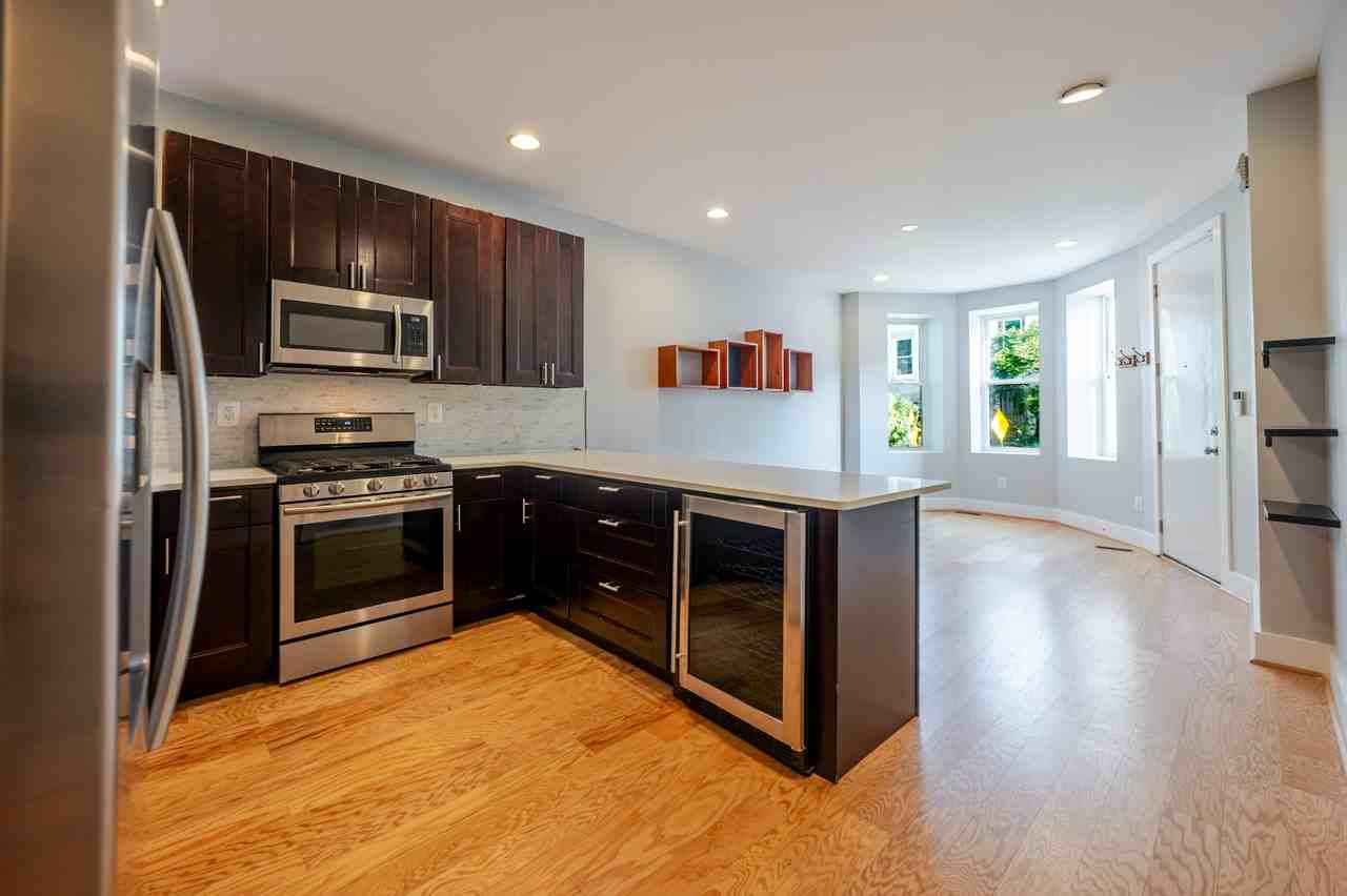23 Todd Pl Ne #1 - Photo 3 of 31