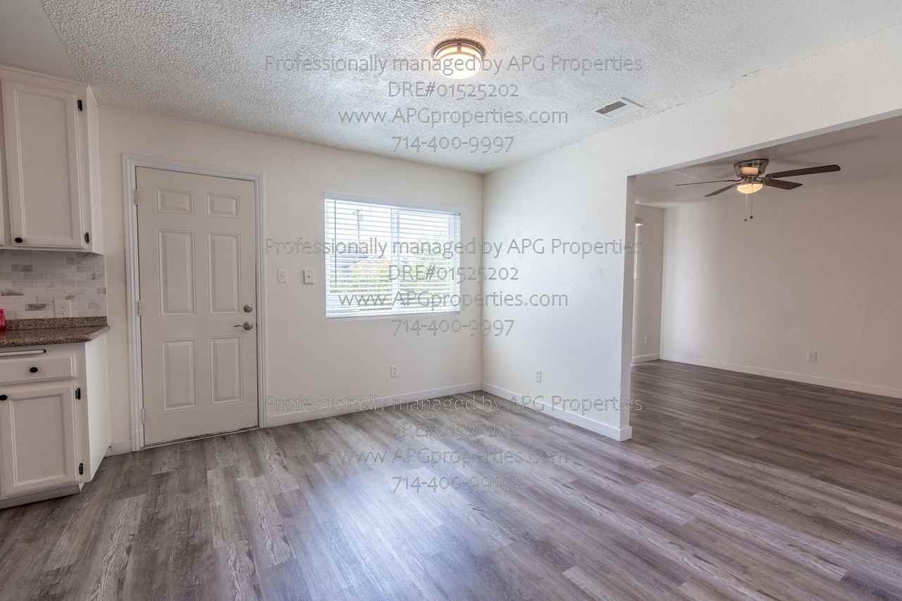 519 N Daisy Ave - Photo 6 of 31