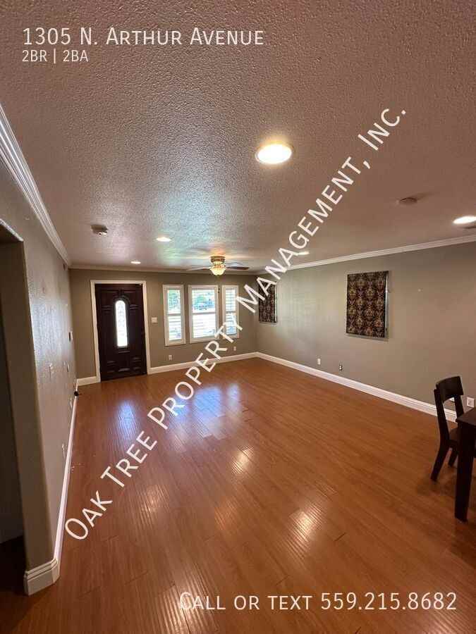 1305 N Arthur Ave - Photo 2 of 11
