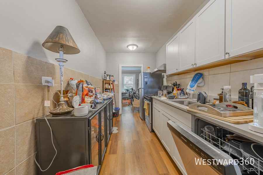 6510 N Hamilton Ave #3S - Photo 2 of 12