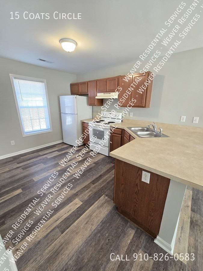 15 Coats Cir - Photo 3 of 8