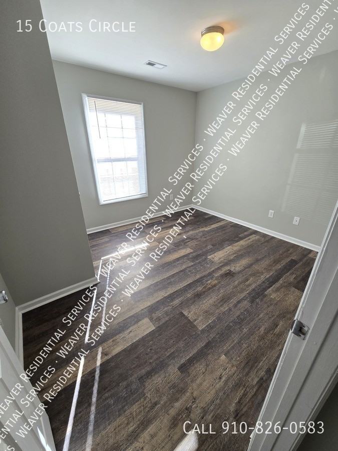 15 Coats Cir - Photo 6 of 8