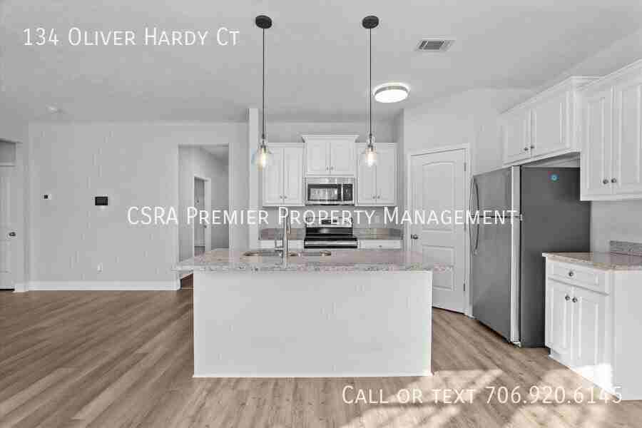 134 Oliver Hardy Ct - Photo 2 of 10